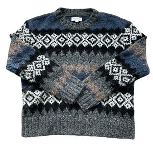 Evereve Blue and Gray Patterned Crewneck Sweater
